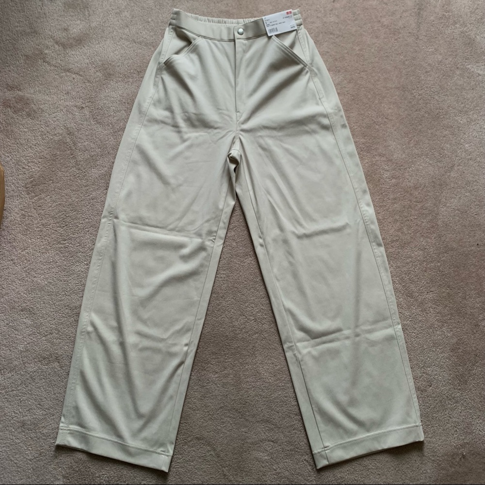 uniqlo beige wide curve twill jersey pants size small